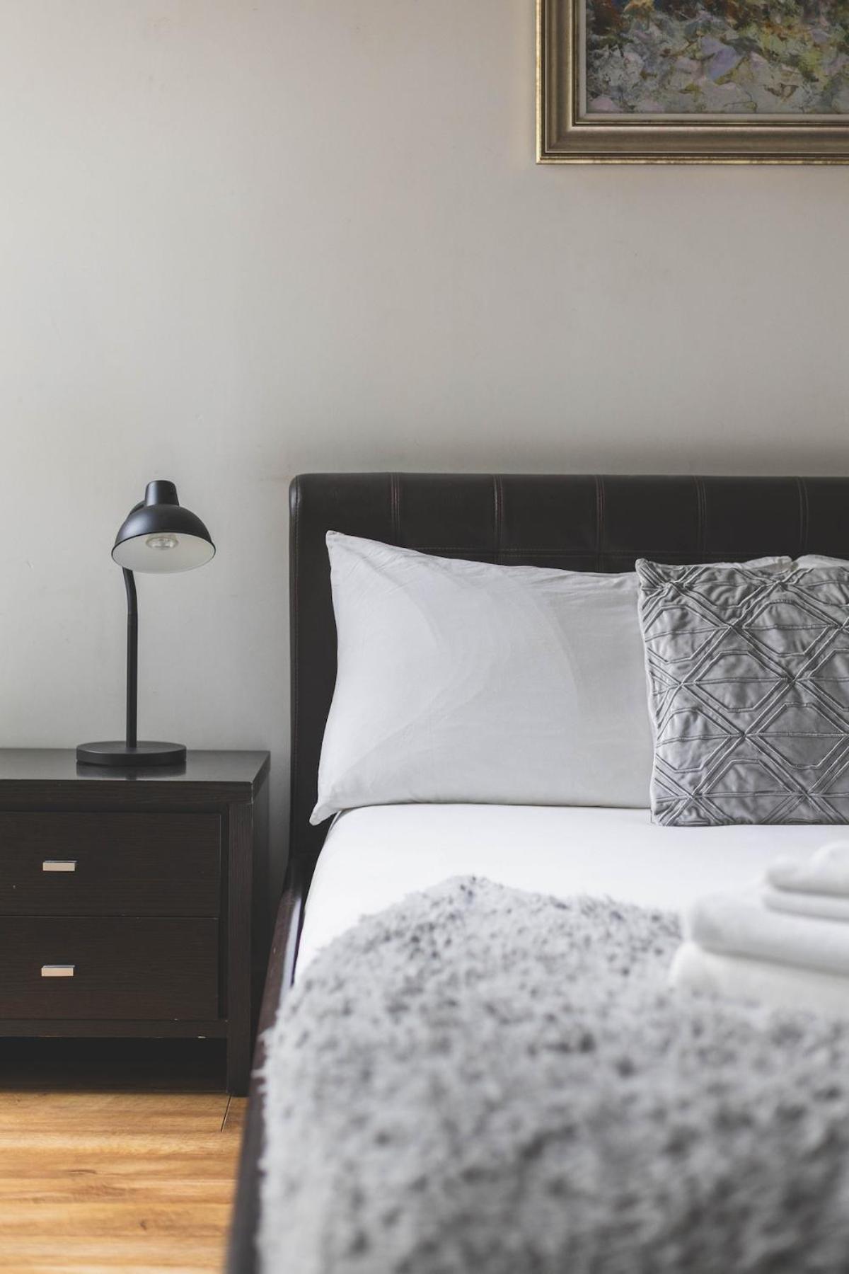 2Bed Stratford Apt With Easy Access To Central London, O2, Excel, Parking Nearby Eksteriør bilde