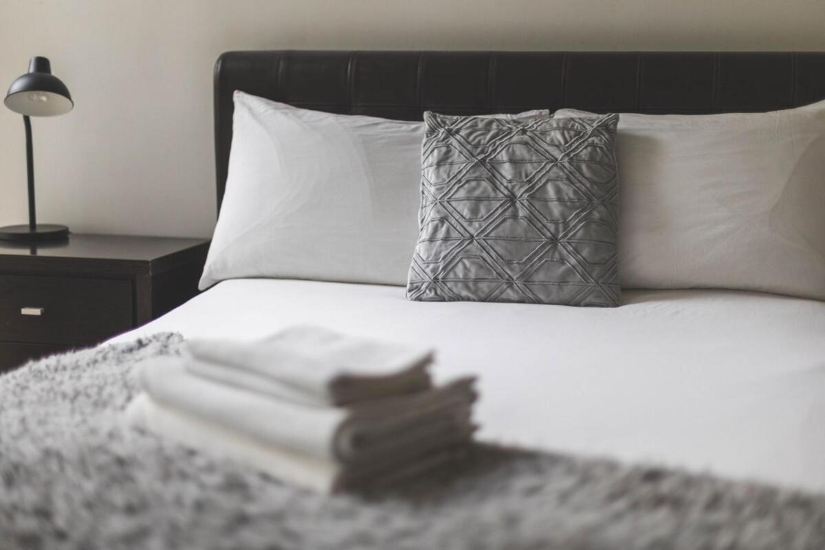 2Bed Stratford Apt With Easy Access To Central London, O2, Excel, Parking Nearby Eksteriør bilde