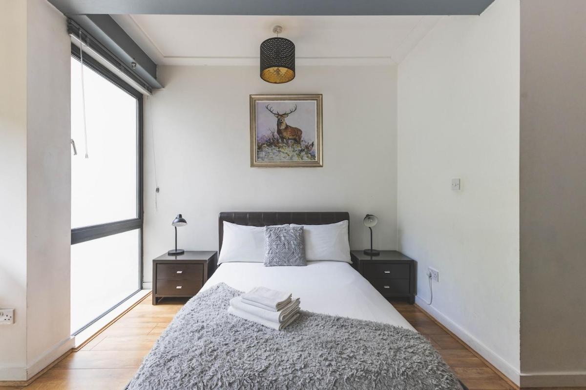 2Bed Stratford Apt With Easy Access To Central London, O2, Excel, Parking Nearby Eksteriør bilde